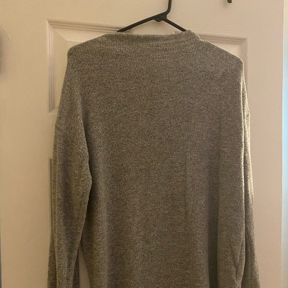 Grey Old Navy Sweater